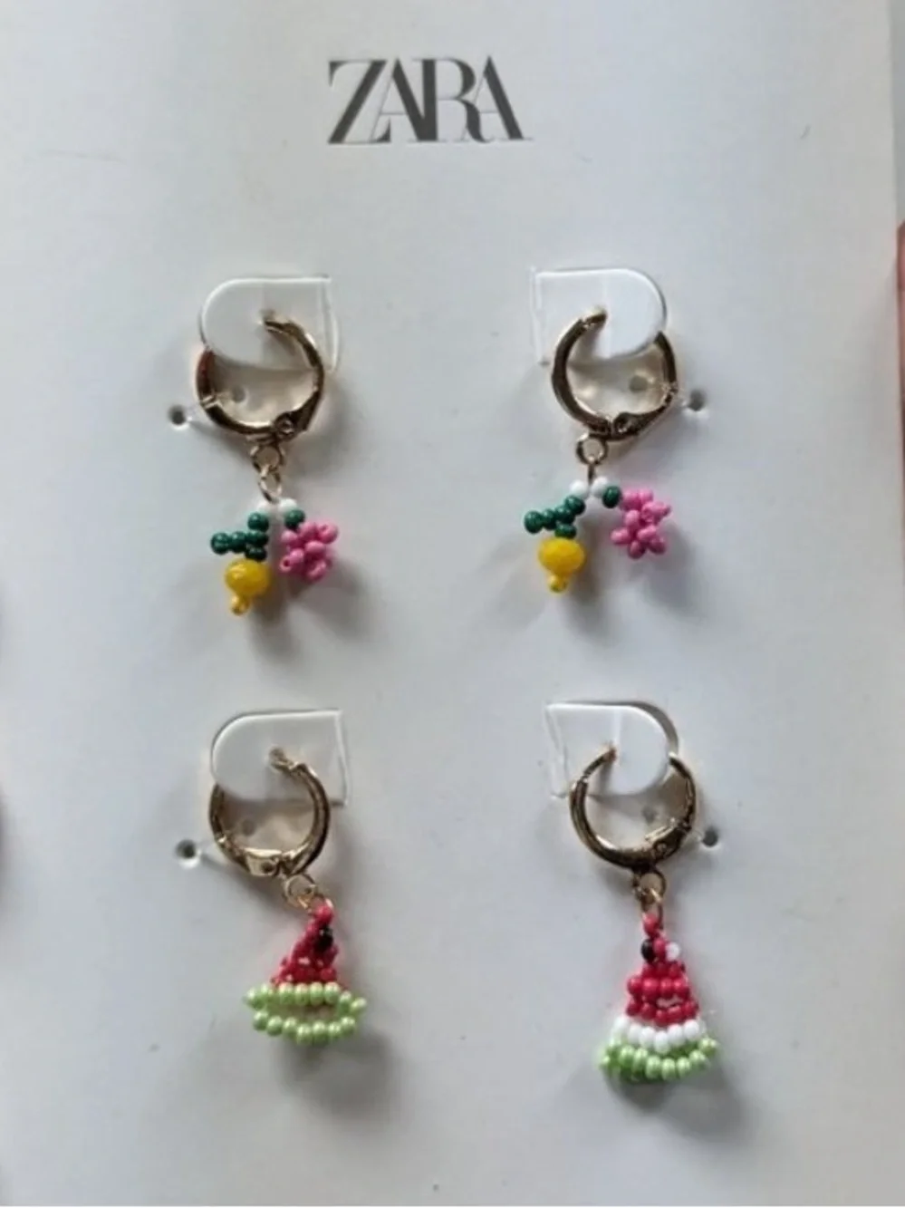 NWT. Zara Kids Multicoloured Pack of Two Pairs of Hoop Earrings.